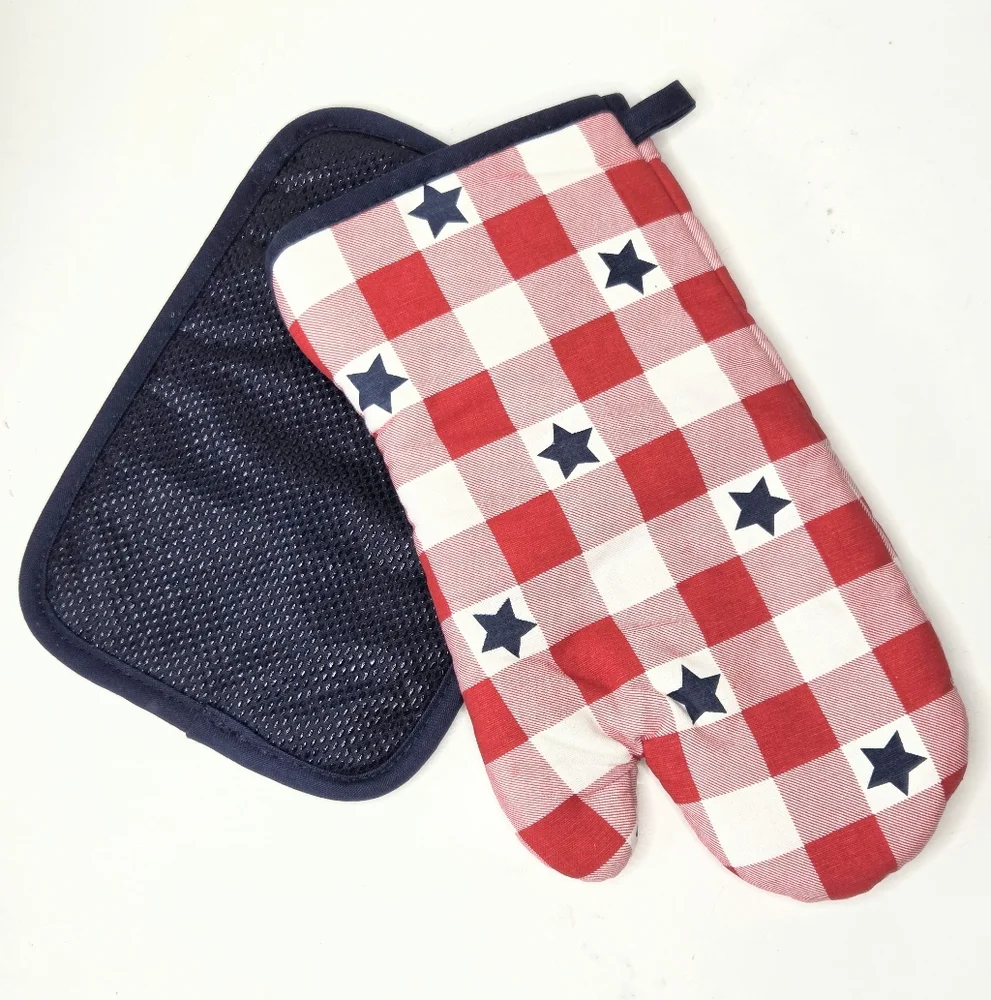 Martha Stewart Red White and Blue Checkered Oven Mitt & Pot Holder Set Patriotic